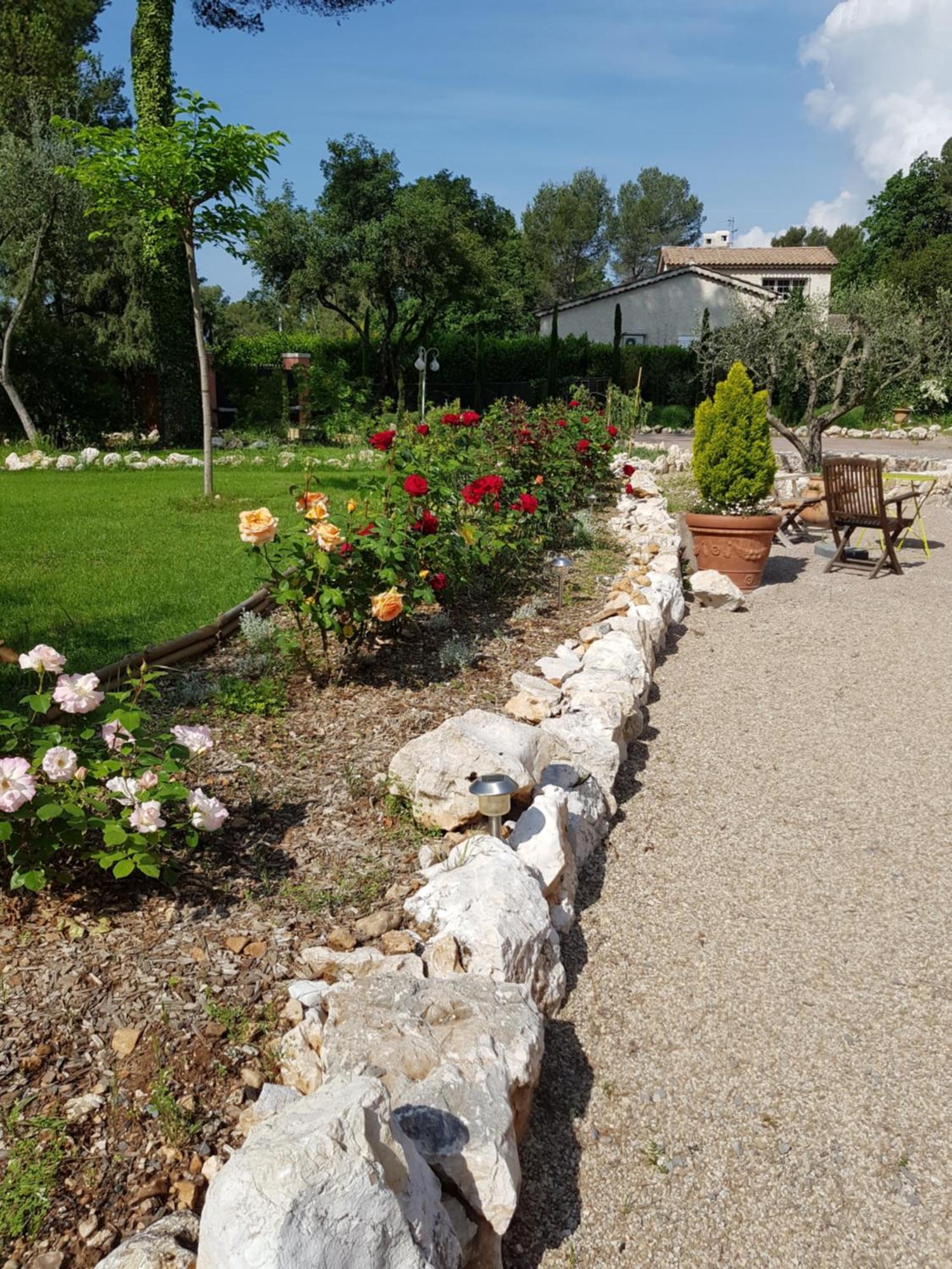 Mas D'Azur Roquefort Les Pins Exterior foto